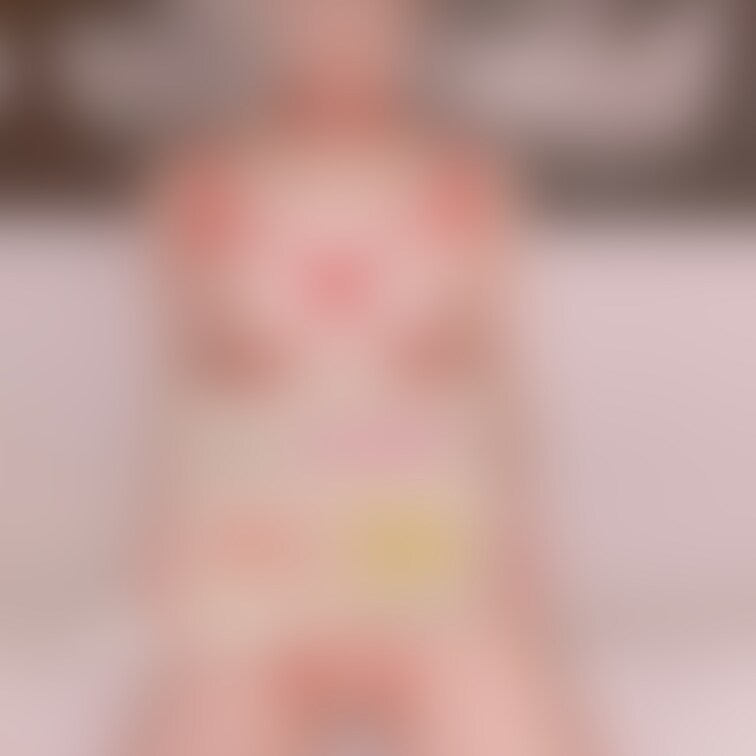 男の人たちたくさんいる前で
はいちーず👅✌️
今から立てなくなるまで回されるのにね🥹

《いいね♡》が活動の励み
