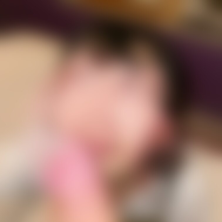 あおくんからの初顔射💦
控えめにお口周りにしといてくれました🥺
いつもなんだけど、
出したのに元気なのなんで？😳