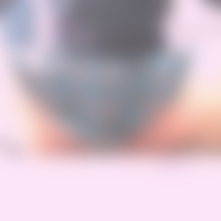 撮影で足を開いたり閉じたりしてたら食い込んだ😇