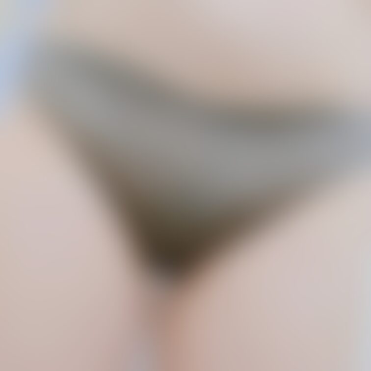 初出し❤️もうすぐ捨てちゃうパンツ笑