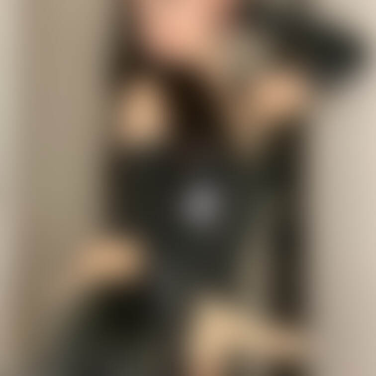 ペニバンボンデージ！！
5000円プランで他プランに投稿されていない写真5枚が見れます📷✨