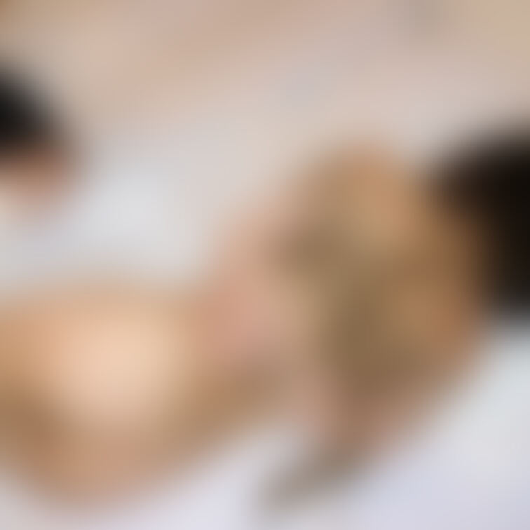 まだ初期の頃の体験

横にされて放置

あそこが疼くようです。