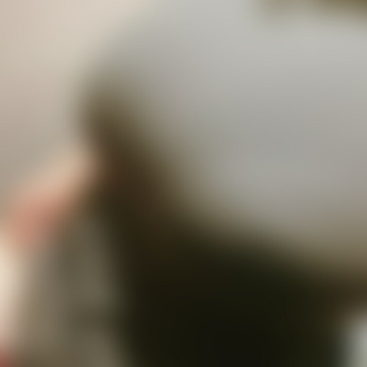 はち切れそうなんだが…?(⑉• •⑉)
