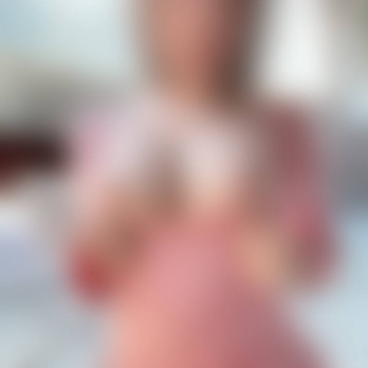 このお洋服、あんまり人気なかったけれど、、

せっかく撮ったので載せてみました(,,> <,,)