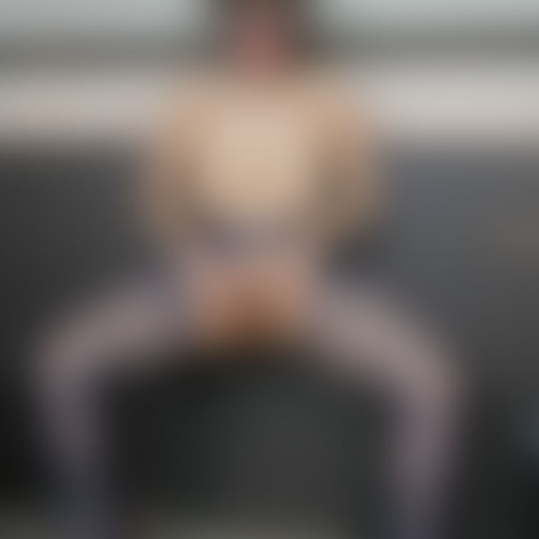 #014_KYOKO 
超爆乳！！「大〇屋お○○○さんのツルツルおま〇こ」（21/28ページ）

超ド級の爆乳を持