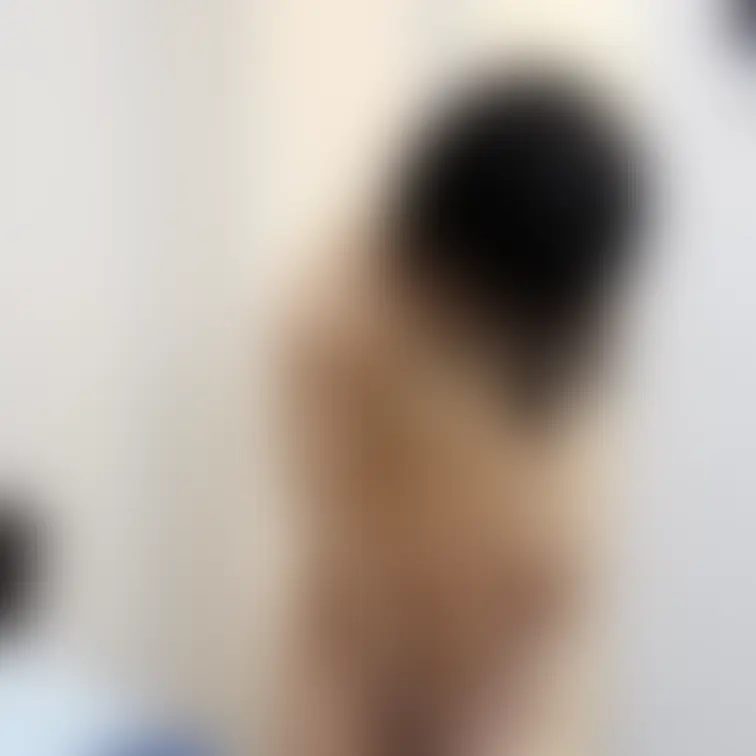 りんのお風呂場での一枚。撮影後に入浴してるところも撮りました。さて、りんの新作撮影、かなりいじめる予定です。

セク