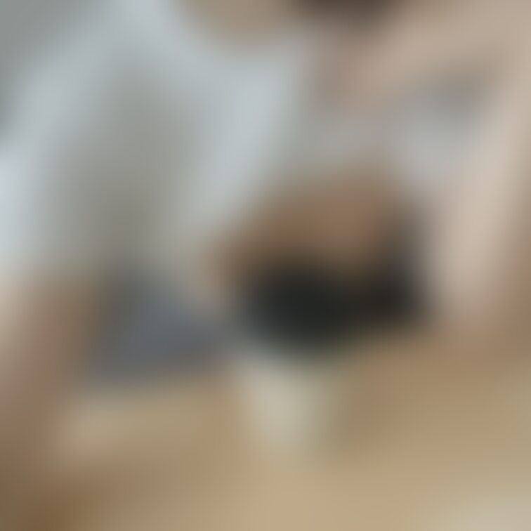 モーニングコーヒー☕️

【みみからのお願い💕】 
えっちだと思ってくれた方は 
写真下の♡印をポチッとしてくれ