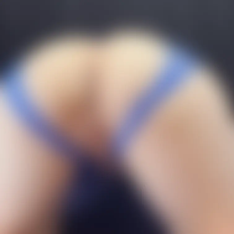 もざ薄さ限界に挑戦😆防御力ゼロの下着👙
お尻だけじゃなくておチンチンに吸い付くぷっくりお◯ン子も自慢なので見てください
