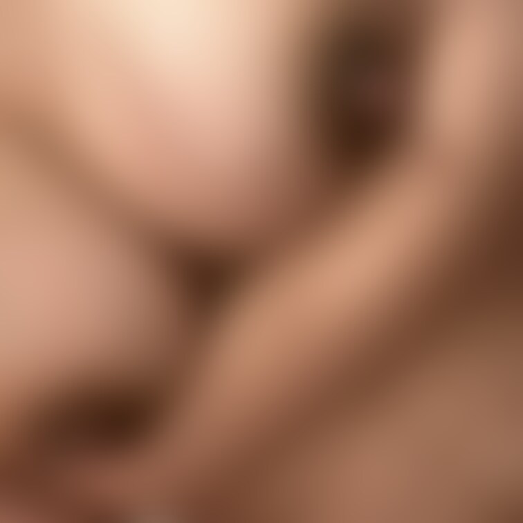 乳輪大きいおっぱいです！
