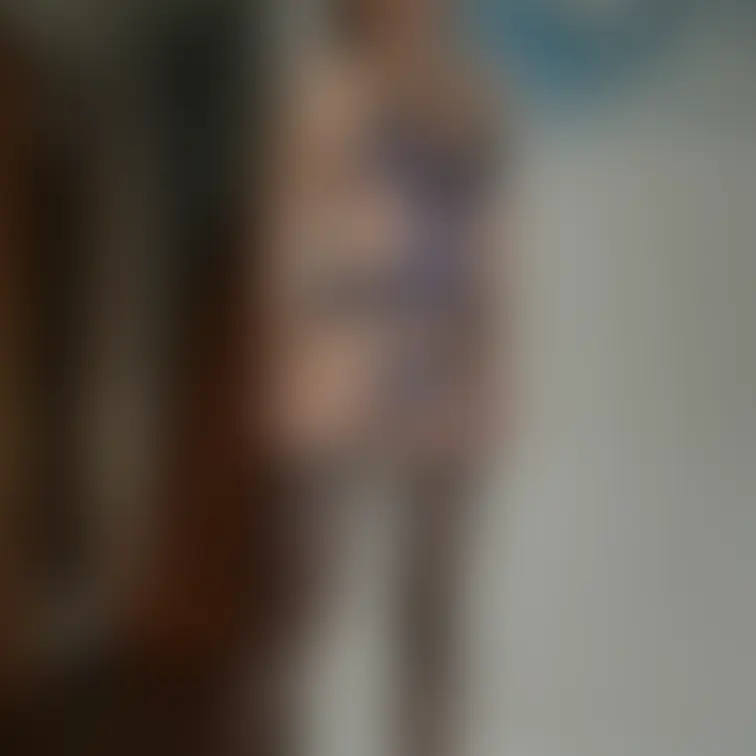 今回のママは、とある男性に呼び出されて、着くなり玄関でドア開けたままエッチさせられた時の写真です😜💦
見たい方はママの