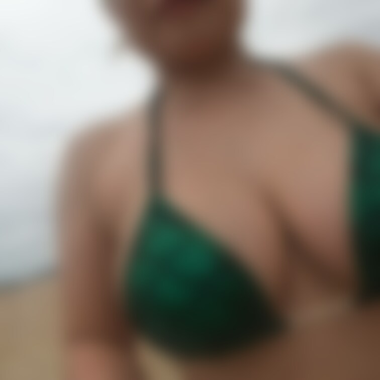 2022年🔰お初❗
ゆいママの🏖海開きしちゃいました😁
#夏　#海水浴　#野外　#巨乳　中出し