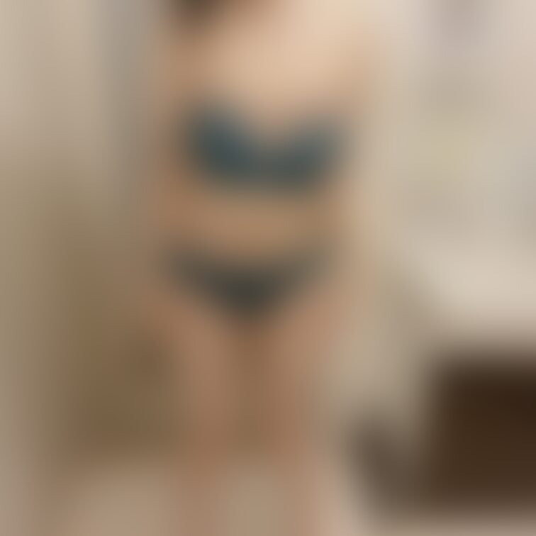 復活したよ…！

【みみからのお願い💕】 
えっちだと思ってくれた方は 
写真下の♡印をポチッとしてくれると、 