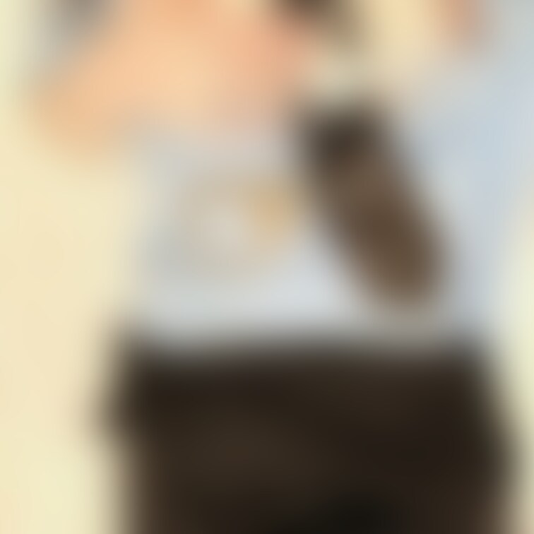 右上の「♡いいね」を押してか動画ら見ていただけると嬉しいです🥰
正常位して💗