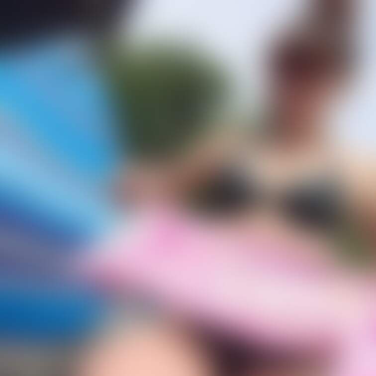 水着適当にー
正座でこの角度ってどうなの？