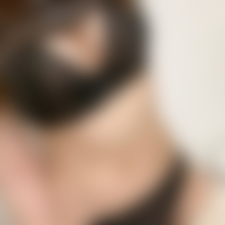 自撮り写真を送って貰いました☺️

ちゃんと撮ってあげるよ‼️
って伝えたら、
自分で撮るからいいよ‼️
って