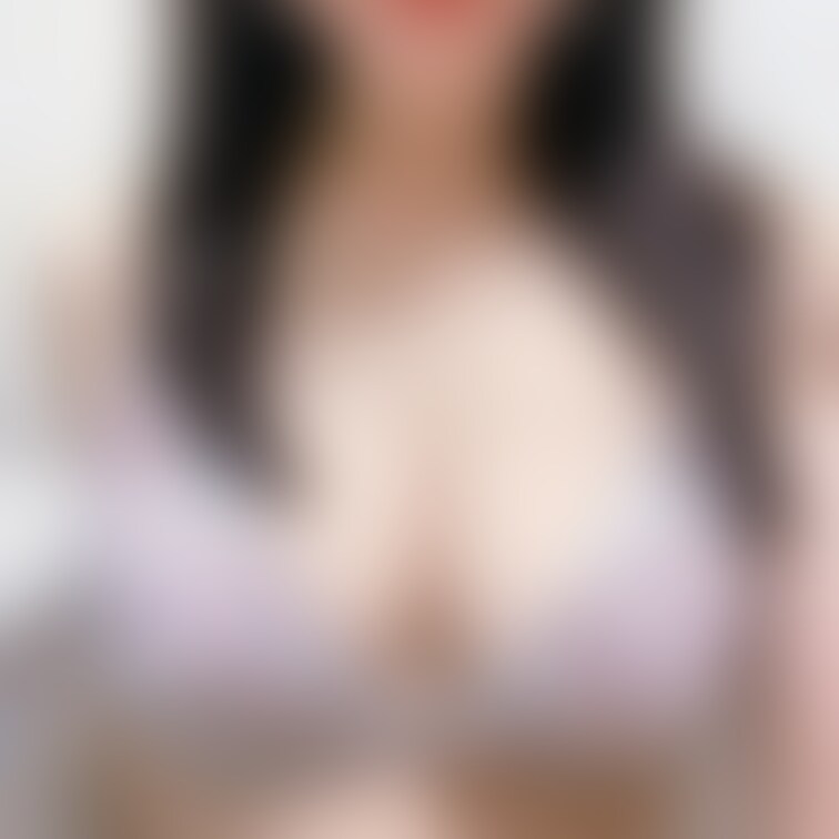 こんばんは🌷
GW終わって低浮上でごめんなさい🙇‍♀️
早速5月病かしらん🥺
おっぱい出して元気も出していきましょ