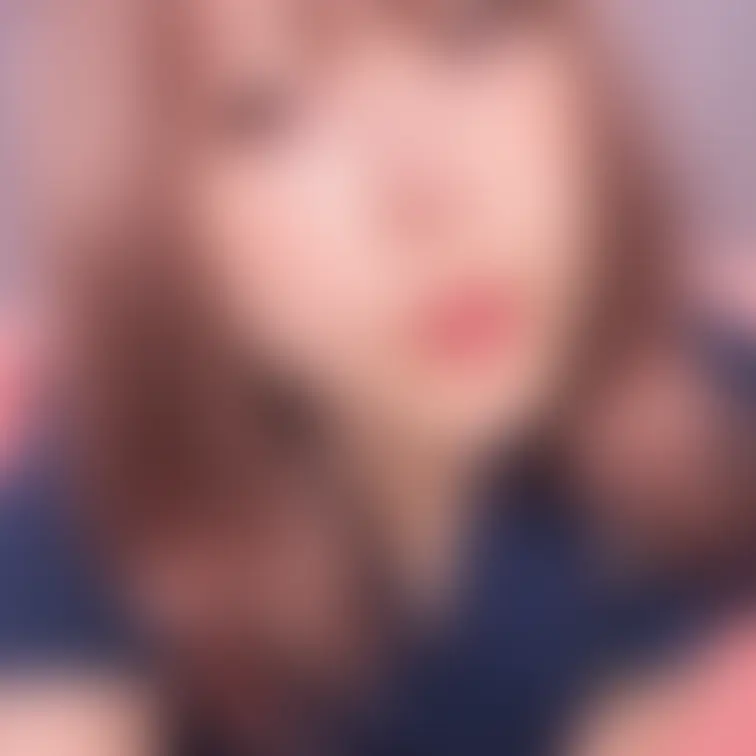 先日、大人配信で着てた
ミニスカポリス💙碧花🐰
💚→🧡→💖プランの順に
💙碧花🐰の露出度がUP❣️
えっちな姿た