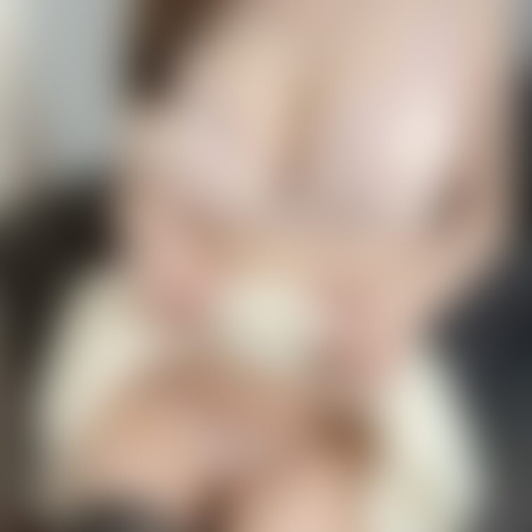 えちえちニット♡

あったかくなってきたけど
やっぱりニットは可愛い💓

最近おちりを撮ってみてるんだけど
