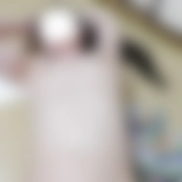 弥生の全裸パーティー兼公開撮影での一コマ。みんなの前でハメ撮り風撮影しました。お互い全裸で。入れてもいないのに本当にドキ