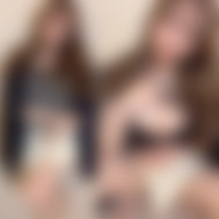 【蒸れてたの、バレてる？】
リクエストに即応えちゃいます🖤
お仕事終わり、タイトミニの中…蒸れてて、自分でもちょっと