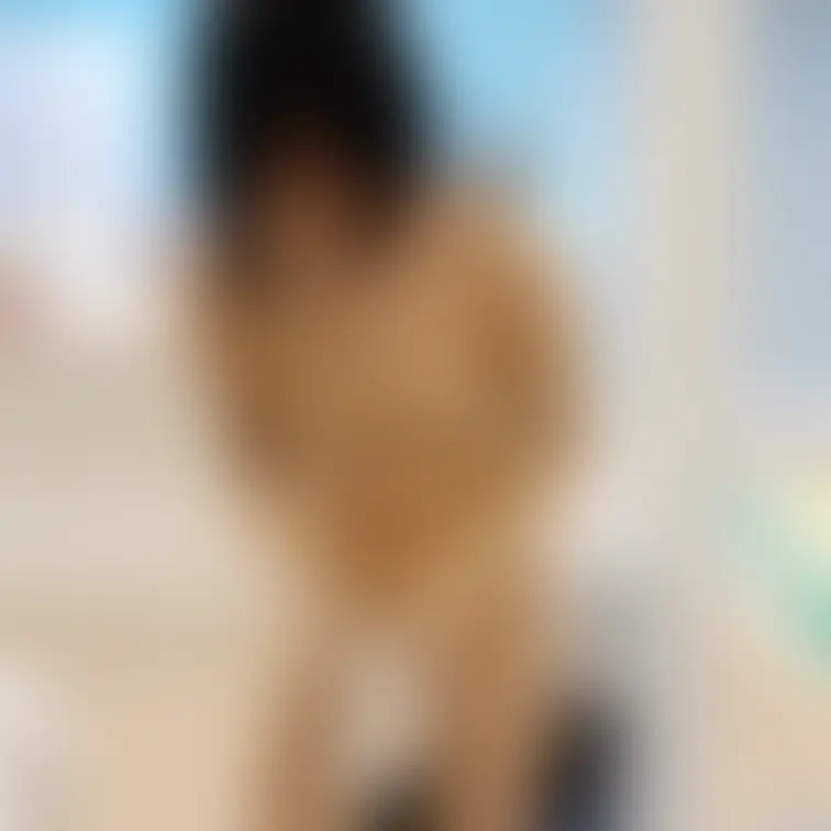 りんの撮影終了後の着替え姿。この日はずっと裸ですごしてもらい、いろんな姿を撮りました。

セクシーアイドル虎の穴・り