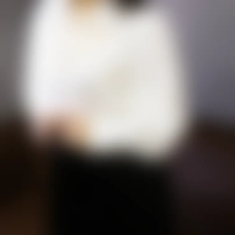 上司とSEXするのが好きな清楚系OLです🌸
不倫ではありません
職場で上司と2人だけの時間が多いので、フェラはよくし