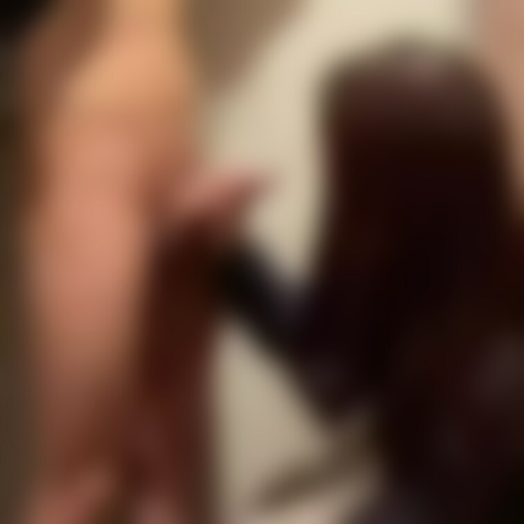 037. 23歳　塾講師

遠距離中の彼女には内緒で
先生ちんぽをおしゃぶり🤤

巨根すぎて全部入らなかった💦