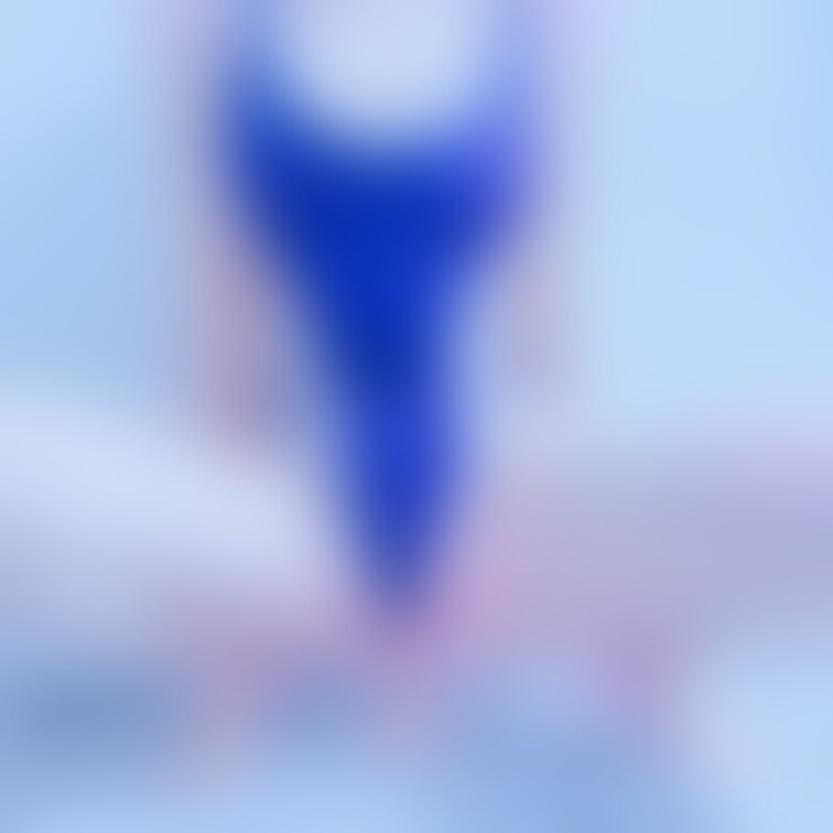 競泳水着女子