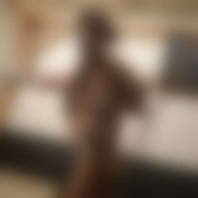 海外から来たアジアン美女を縛る。このときギックリ腰だったんだけど縛りはじめたら忘れてた。終わってから死ぬほど痛くなった。