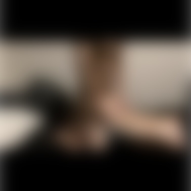 【 SNSで出会った女の子達 】
ハメ撮りワンシーンを載せていきます。
・・・・・・・・・・・・・・・

 ht