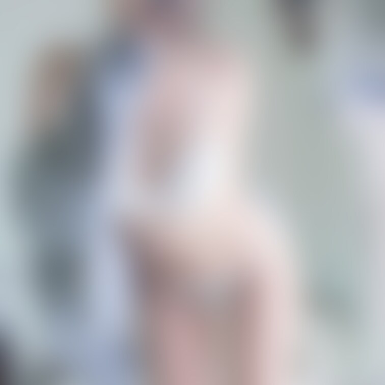 1枚目𓂃 𓈒𓏸◌‬
彼女が今日も下着報告してくる♡
「キミに見て欲しくて可愛いの買ったんだよ…///」
.
.