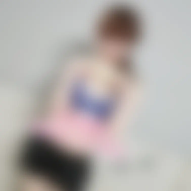 プランのご加入ありがとうございます!
超ミニスカにて、野外露出の散歩になります。
同撮影写真を引き続きアップしま