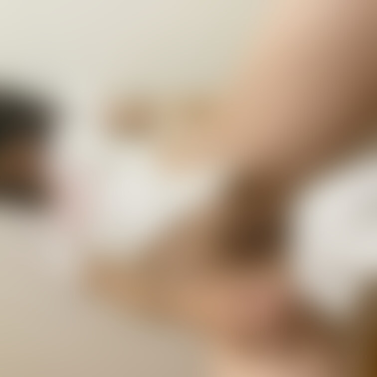 新しくあげた動画の中の写真です☺️
義理の○○○ながら思うのがやっぱりエロい！！