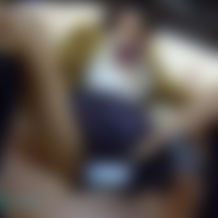 こちらもモモンガ○○○リフレの女子○生と中出し性行為した時の画像です❣️ ご覧の通り綺麗な○○○マンコにガッツリと生チン
