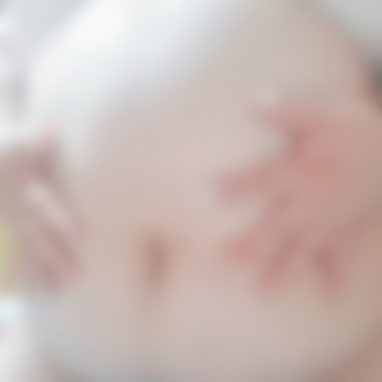 こんばんは🌛*゜

今日は、初めてお腹ぽんぽんの動画だよ〜❤
どんな風にやったらいいか分からなくて自分流のドアップ