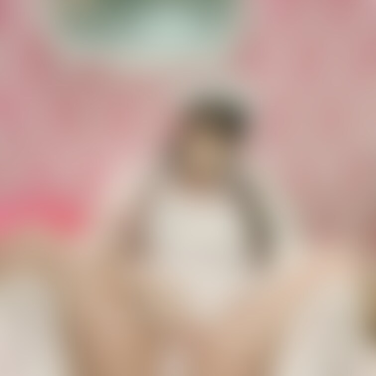 エッチなメイドはどうですか?
