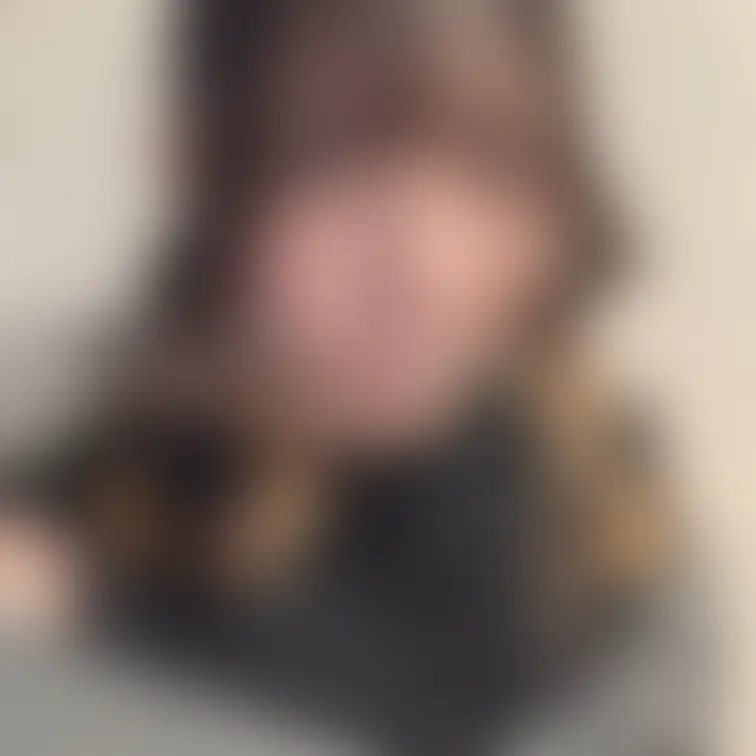 ほぼ顔出し。
単品販売限定です。
ごめんなさい🙏🙇‍♀️🙇‍♀️🙏