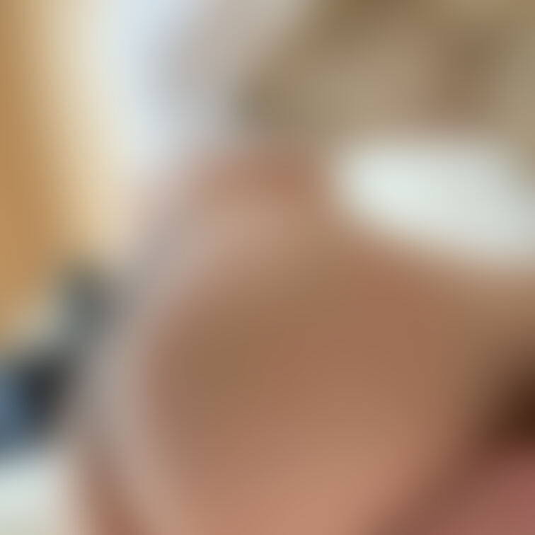 おはよう☀️
おしり好評だったので、
別アングルで💓