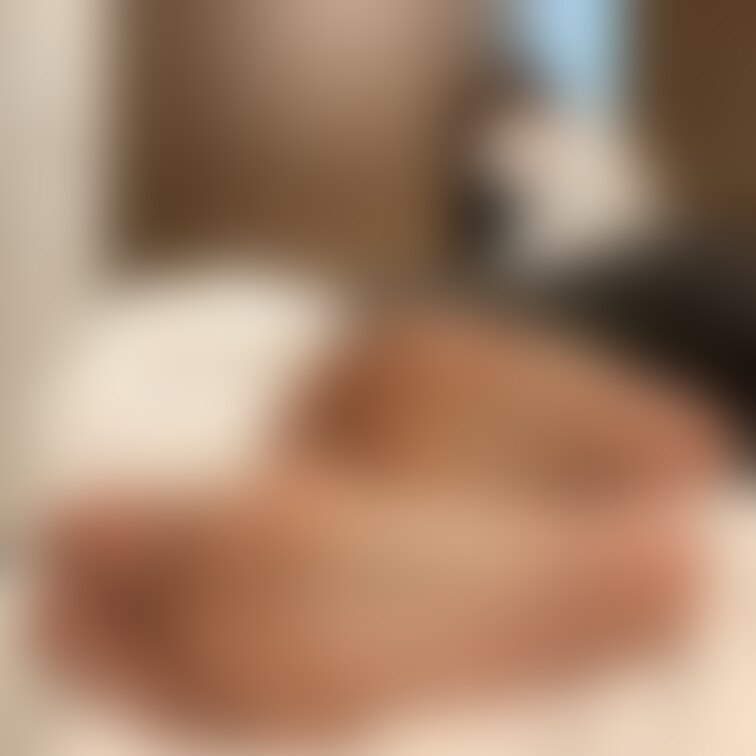 あい/19歳/女子大生💕 ③
 
足のサイズ：22cm