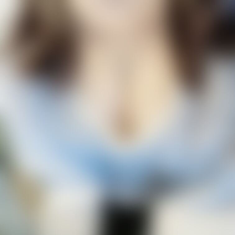 自撮りしてみたら男の人が私の方ちらちらみてた理由が分かった気がします...
いいねとコメントしてくれると飛んで喜び