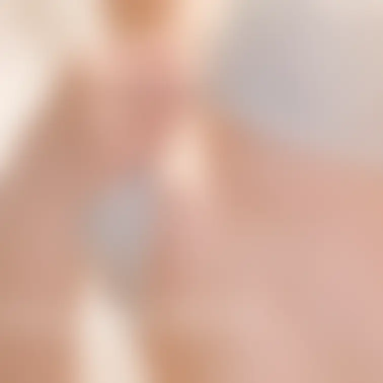 影でわかるちっぱい🥺誰か大きくして〜🥺🥺
