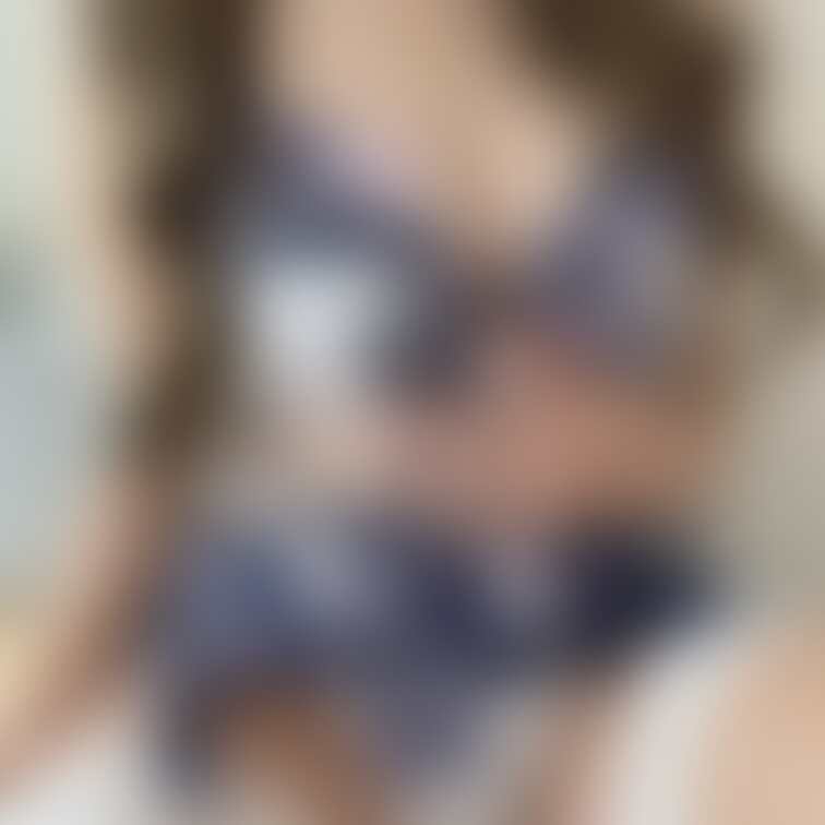 お毛毛とハミマンとおっぱい丸出し写真...💗
この下着姿で放尿動画は💗→ https://myfans.jp/post