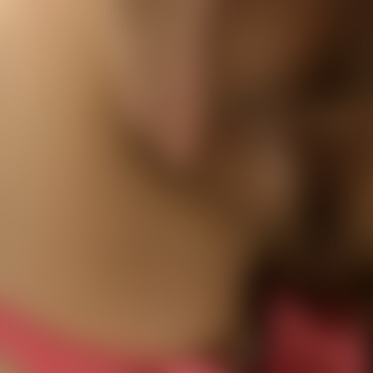 妻のアソコを広げてみました♡
いろいろ入れてみたいです♡