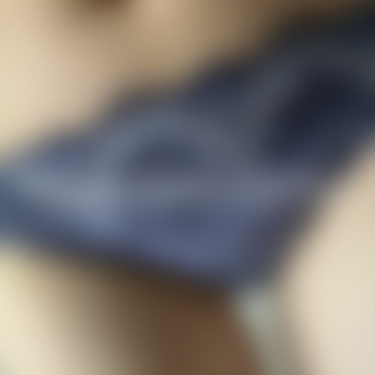 パンツ見てもらいたくてお写真撮ったけど、1枚目ピント合ってない気がする🥺