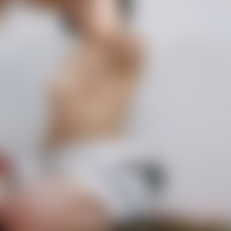 ちょうどいいおっぱいでスタイル抜群！
★370本以上のハメ撮り動画を投稿済です★
こちらはプラン内でハメ撮り個人撮影
