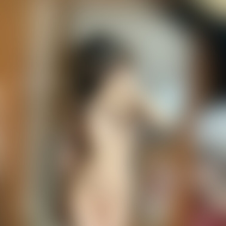 少し前にTwitterに載せた写真の乳首解禁バージョンだよ🤭
もうちょっと痩せた方が良いかなぁ？🫣