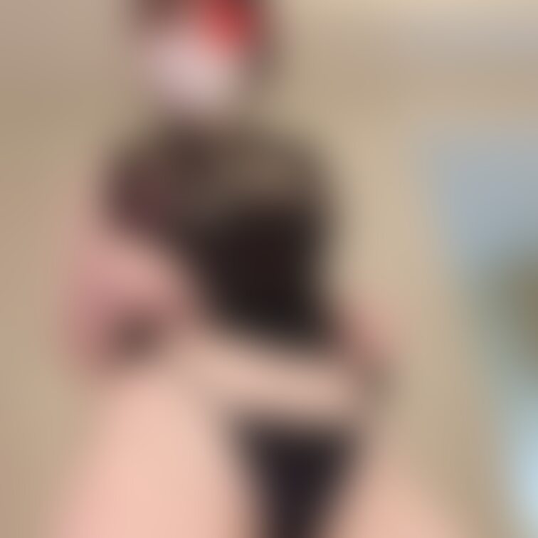 ランジェリーたくし上げ…
|´-`)ﾁﾗｯ💕