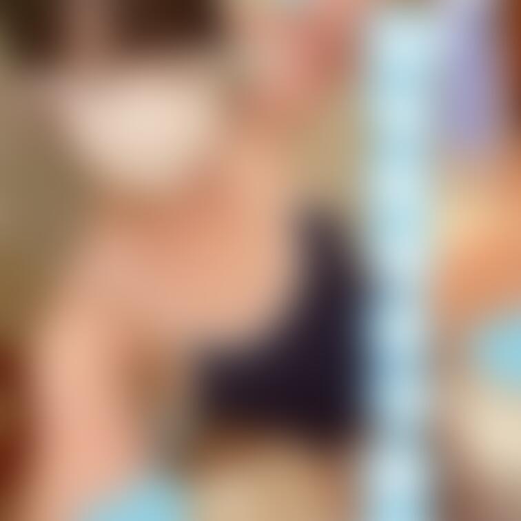 💕👙『スク水を纏うつむぎちゃん』👙💕
久しぶりにスク水きちゃいましたー!
似合ってますか?🥺🩷
スク水付きのみ