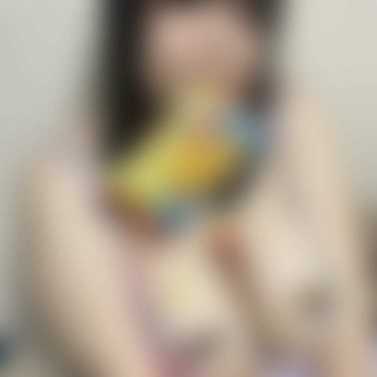こんにちは!糸です!本当は昨日出すべきはずだった写真なんですけど忘れてました笑
みんなのおかげでこれらが買えるよぉ〜