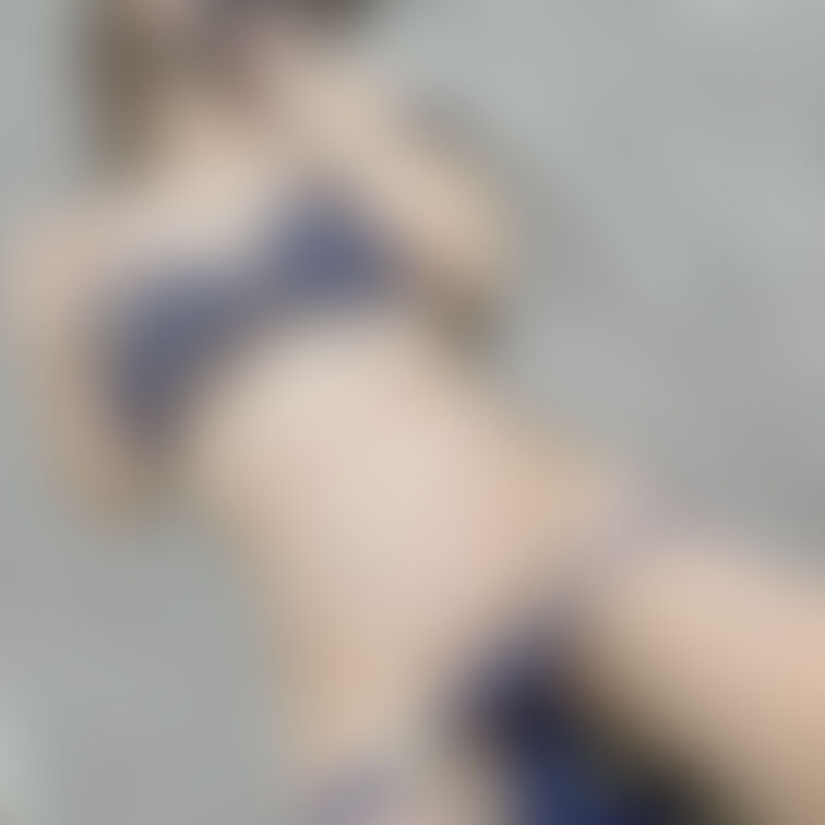 こんなえっちな写真撮らせてるなんて
誰にも言えない🥺